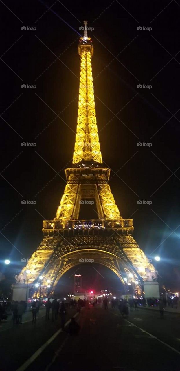 Glow, Blur, and Silhouette for the Tower