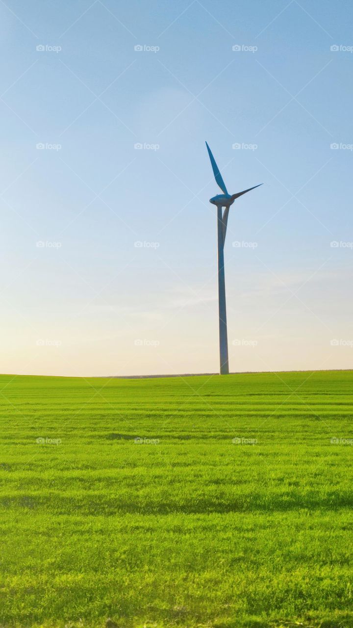 Nesisukantis vėjo malūnas