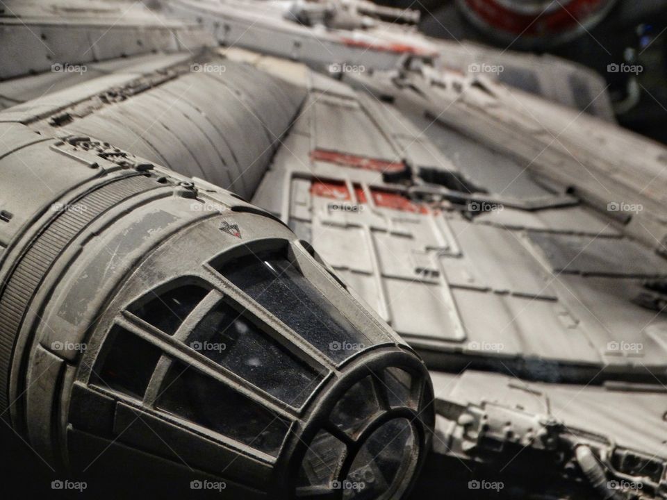 Star Wars Millennium Falcon
