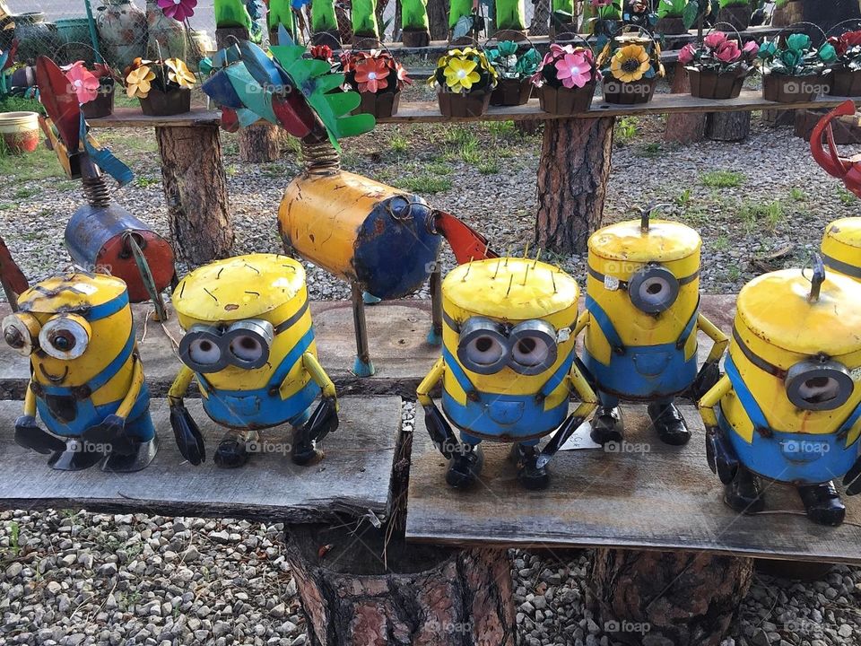Minion Structures