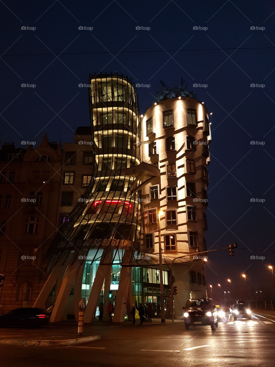 Dancing House