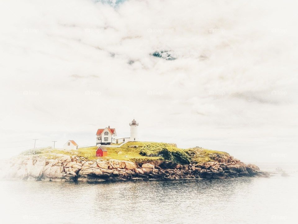 lighthouse in maine