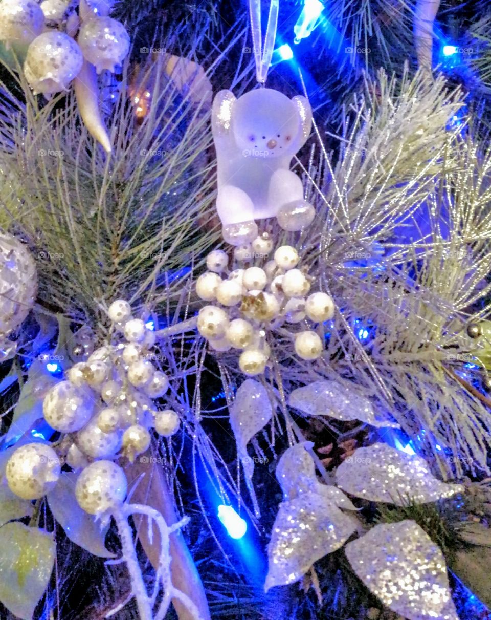 Cool Christmas tree for a Snowman!