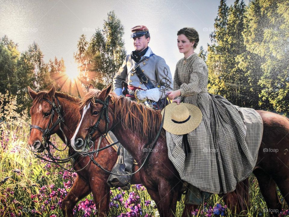 Close up to the painting to see details of the art work 