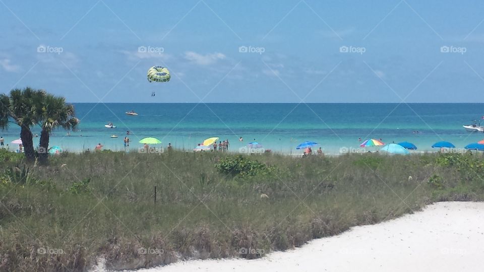 parasail on beach. siesta key activities