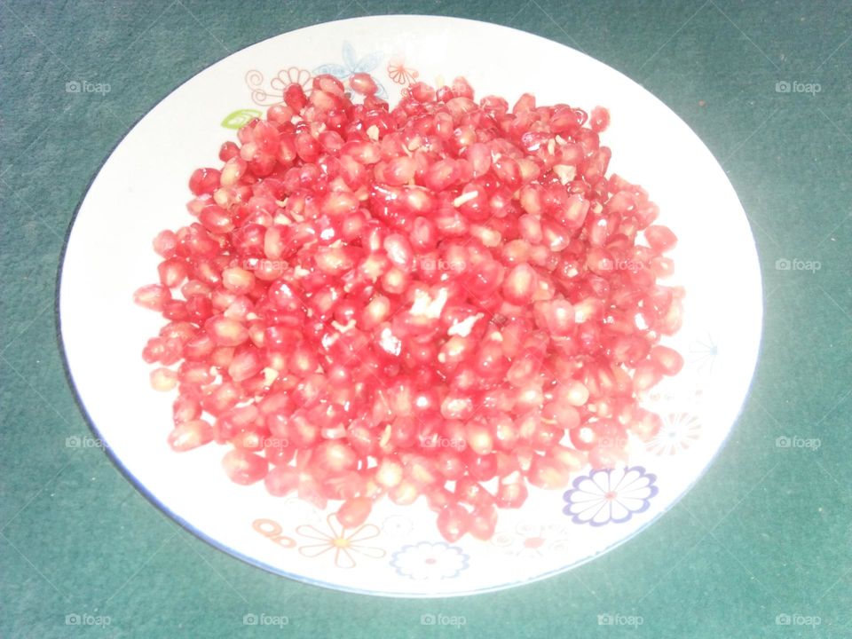 pomegranate grains .