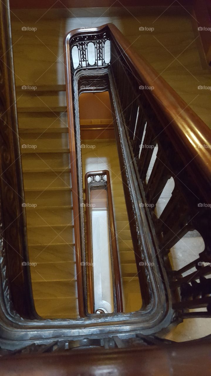 Layered stairwells