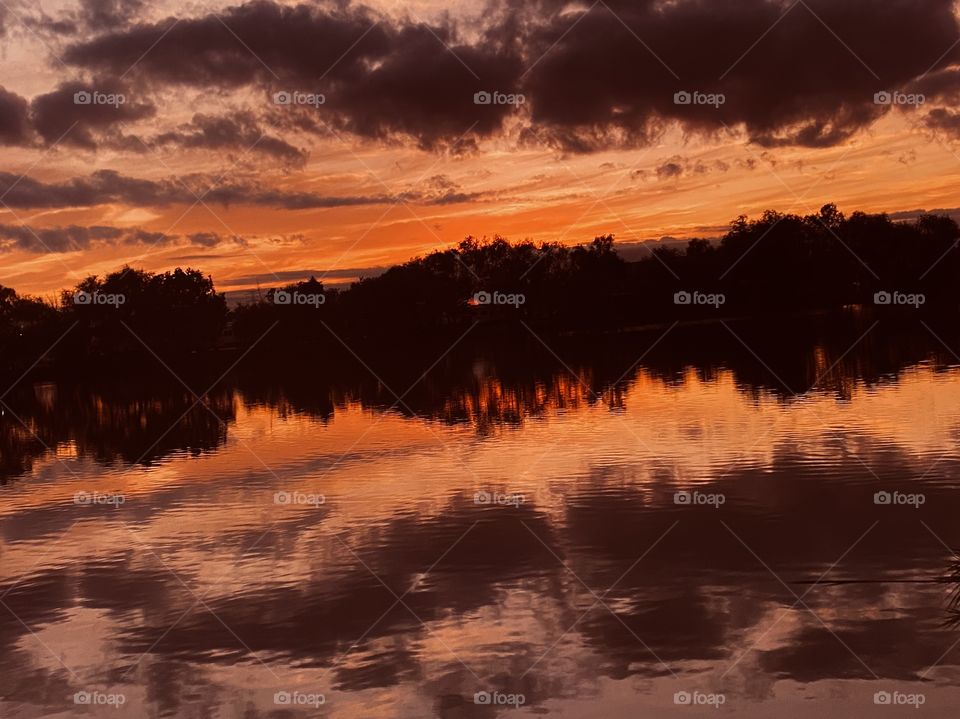Sometimes you have to make do with dark clouds and today was the day. When you have streaks of color you find ways to make the colour the best of the day.