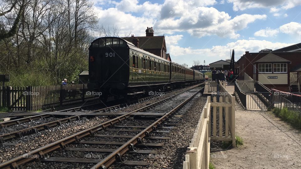 Southern railway train at Sheffield park station bluebell railway 