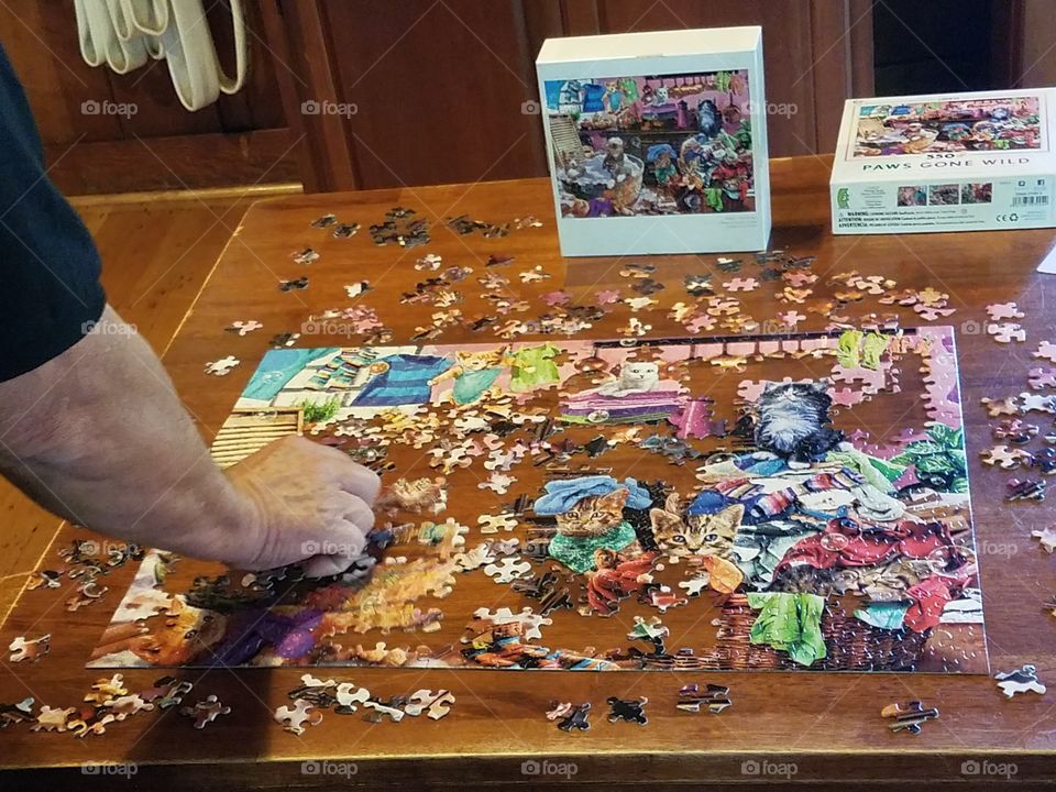 Working a jigsaw puzzle