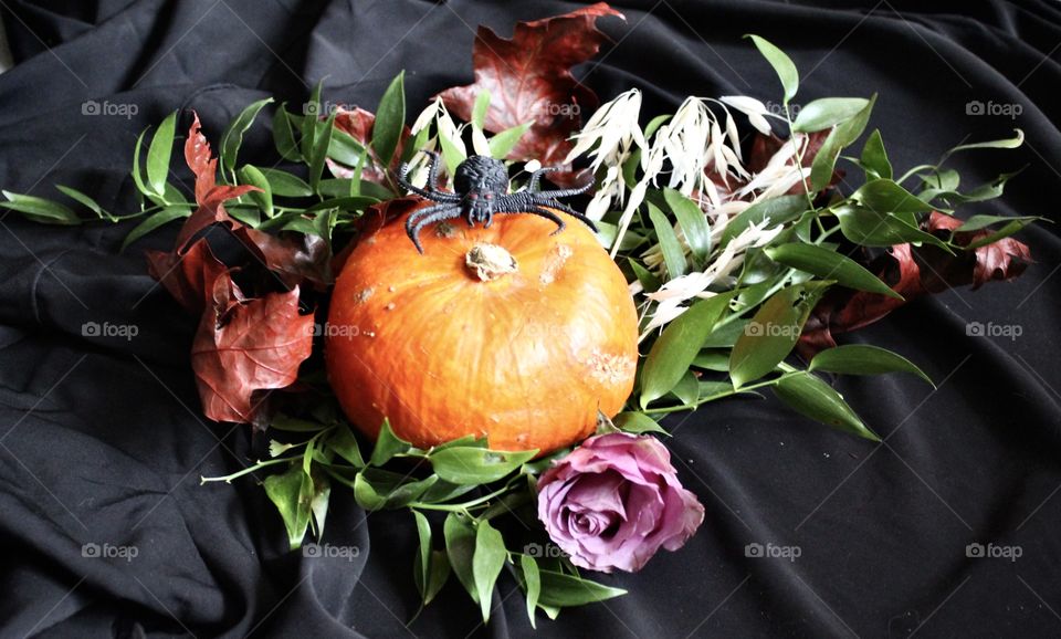 Pumpkin and spider halloween centerpiece