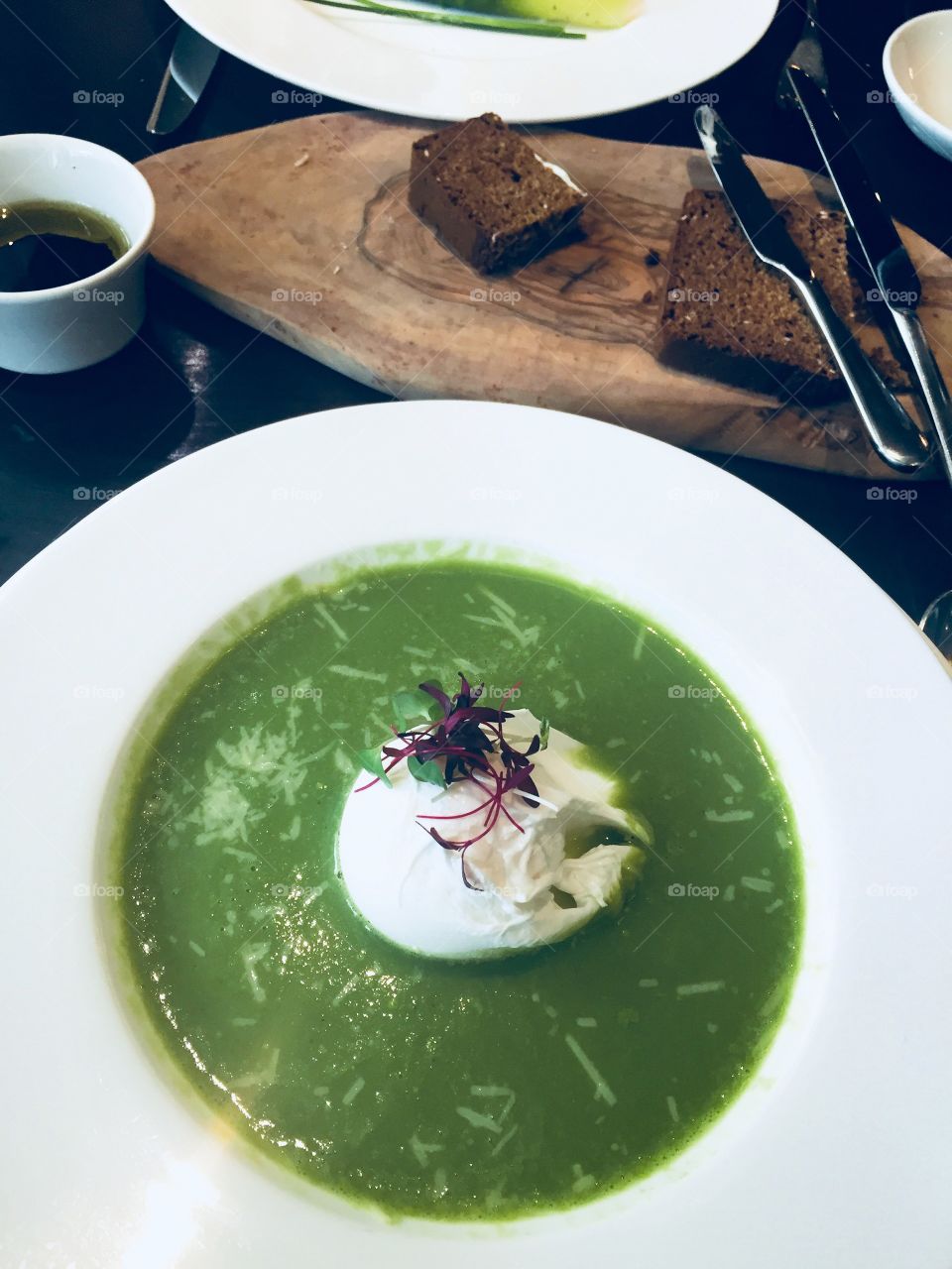 Lunch, green soup, mozzarella 
