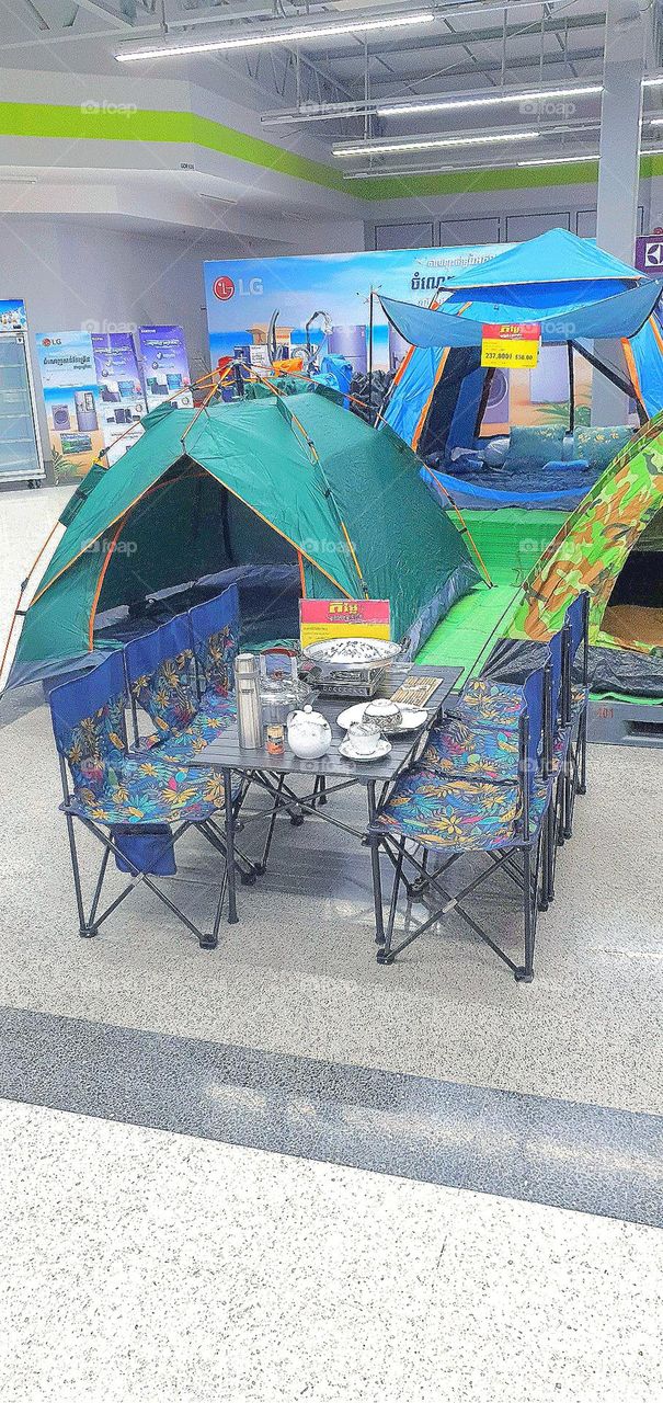 1 set of dining table removed and installed