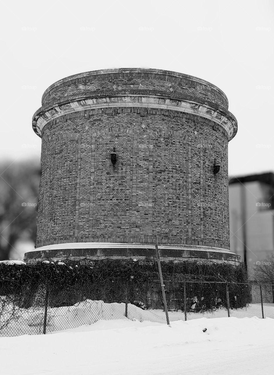 Saint Boniface surge tank