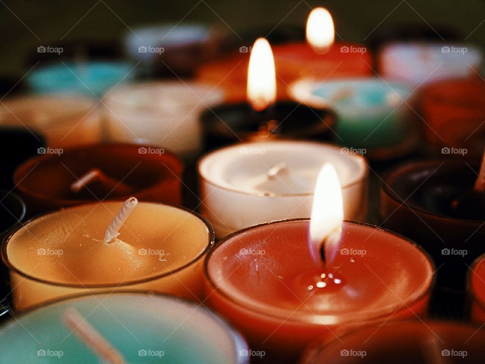 To light one candle to God and another to the Devil is the principle of wisdom.