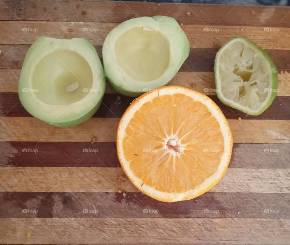 fruits Avocado and orange