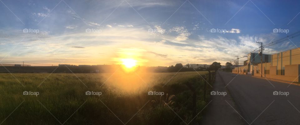 ‪Nossa #foto panorâmica das 07h, na divisa entre #Jundiaí e #Itupeva!‬
‪☀️ ‬
‪#sol #natureza #fotografia ‬
‪#panorama #amanhecer #landscapephotography ‬