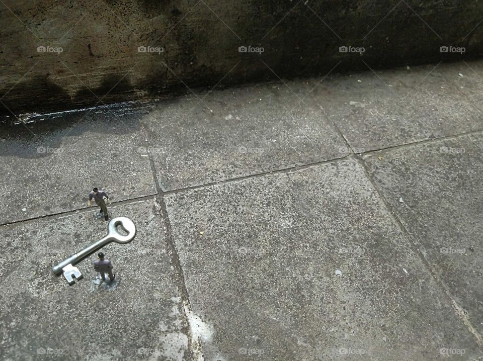 The world of Liliput, key