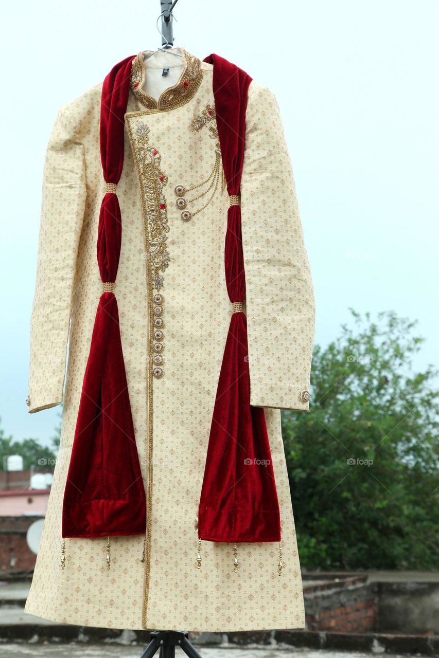 sherwani