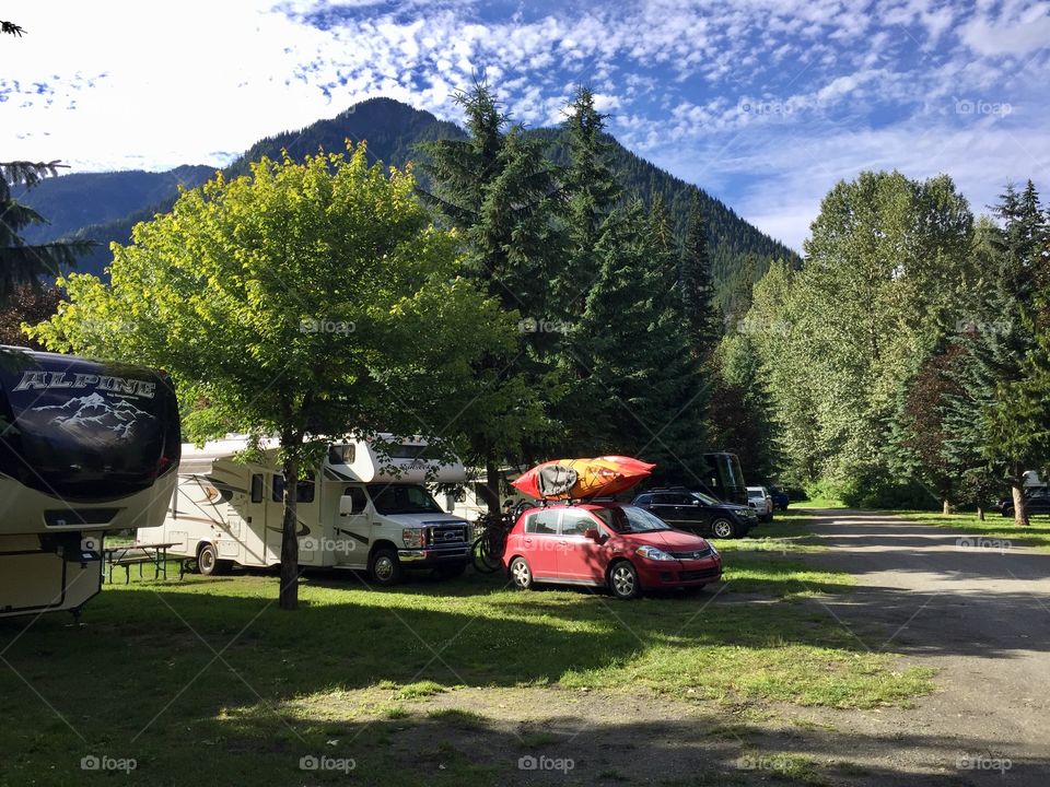 It’s Summer! Let’s go camping! We are ready with the car, the RV and the kayaks. Let’s climb mountains now! 
