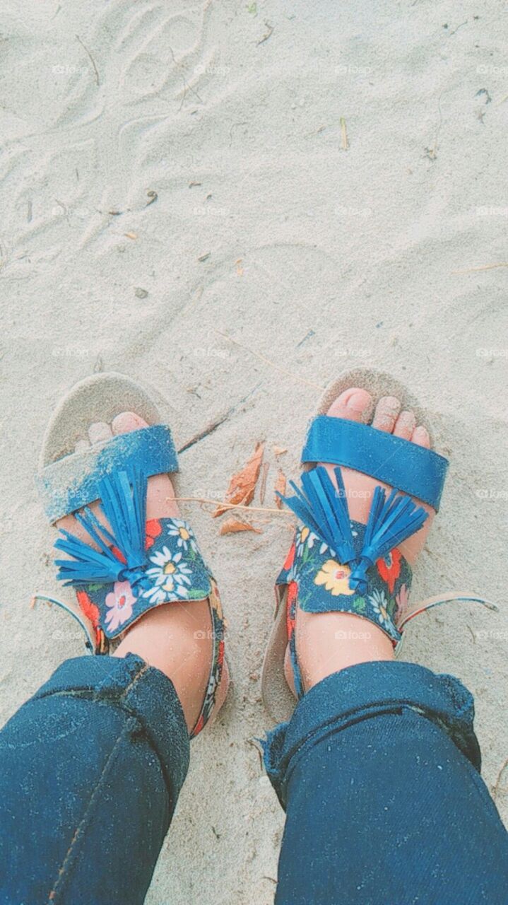 I'm simple, not complete 💙


📍Embe Beach, Kalianda Resort, Lampung Selatan