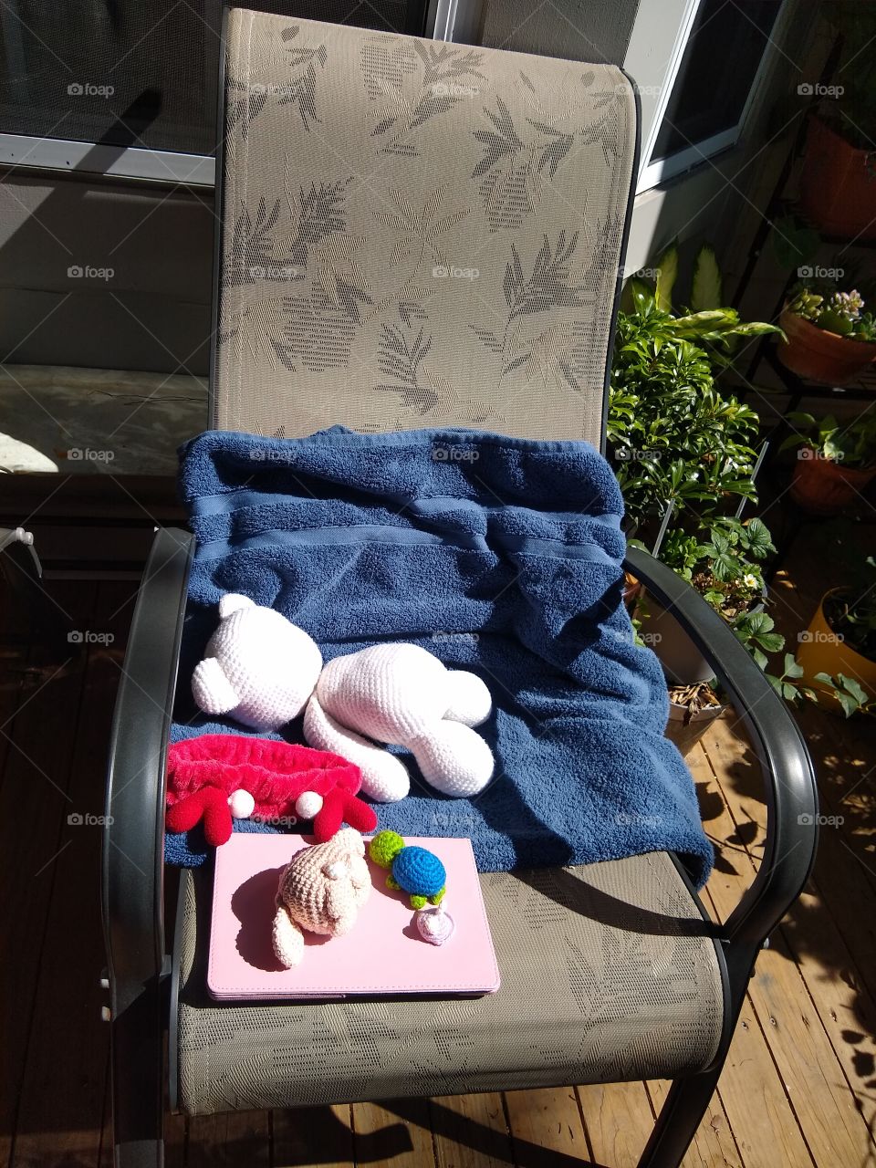 Sun bath for toys