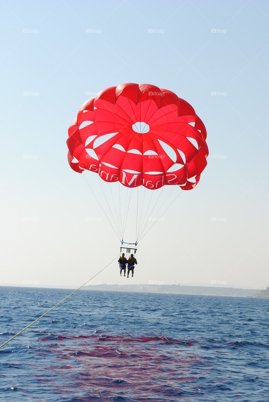 AirBallon Over Red Sea