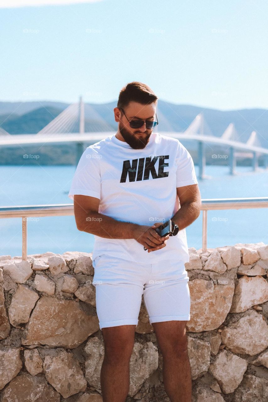 Dare to be different.  Each color in this photo will be experienced differently by each of us.  How beautiful life is.  Is it?