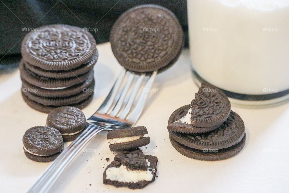 Sweet Cream Filled Oreo Cookies 