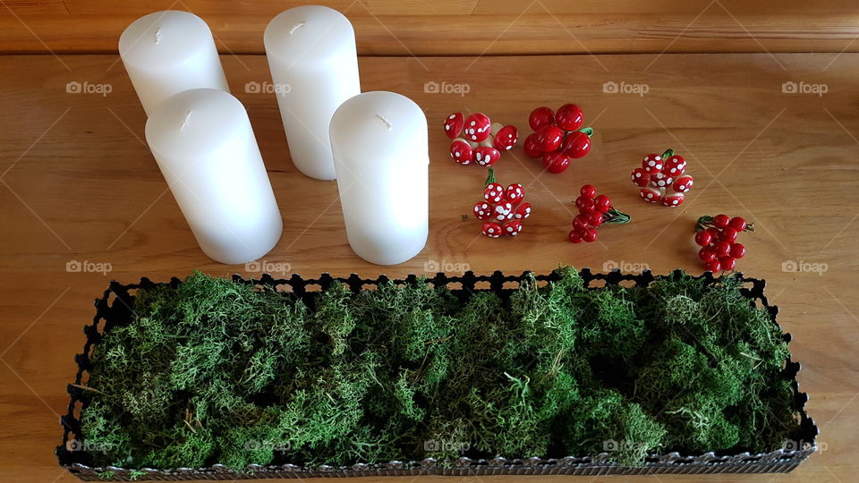 Preparing advent candles candlestick Christmas - förberedelse adventsljusstake jul