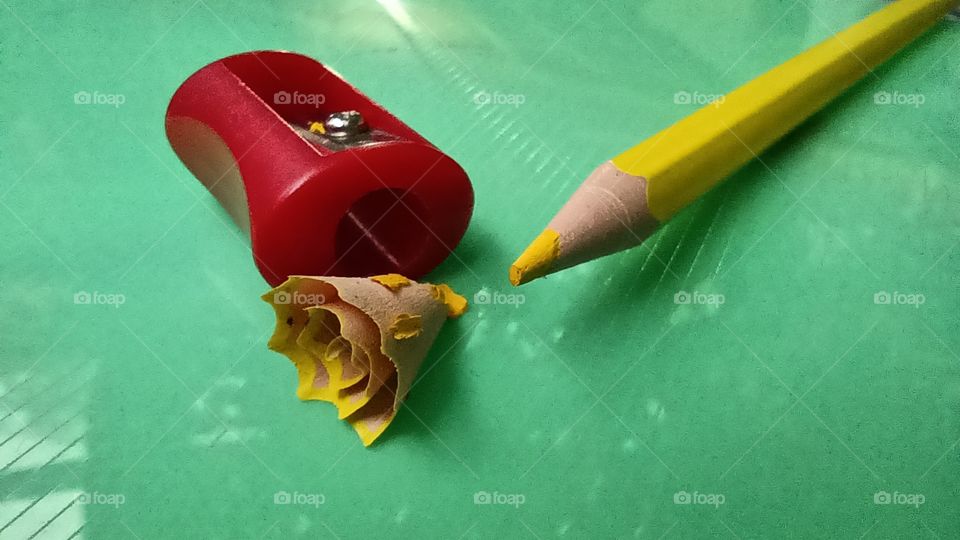 pencil sharpener , pencil and pencil shavings