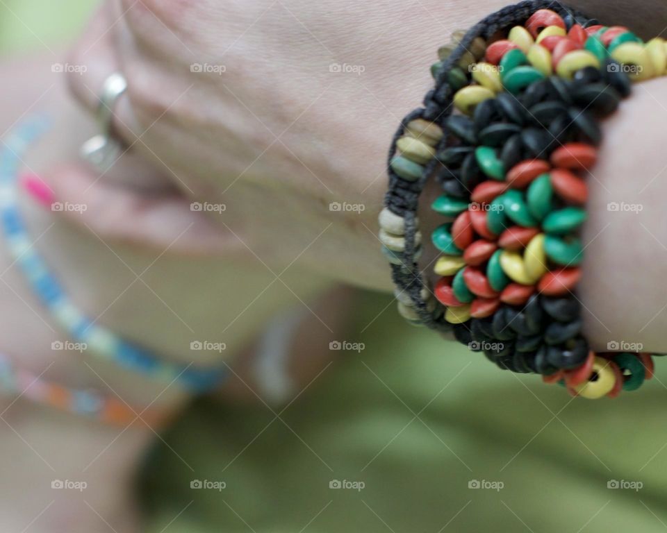 Rasta beaded bracelet with accents