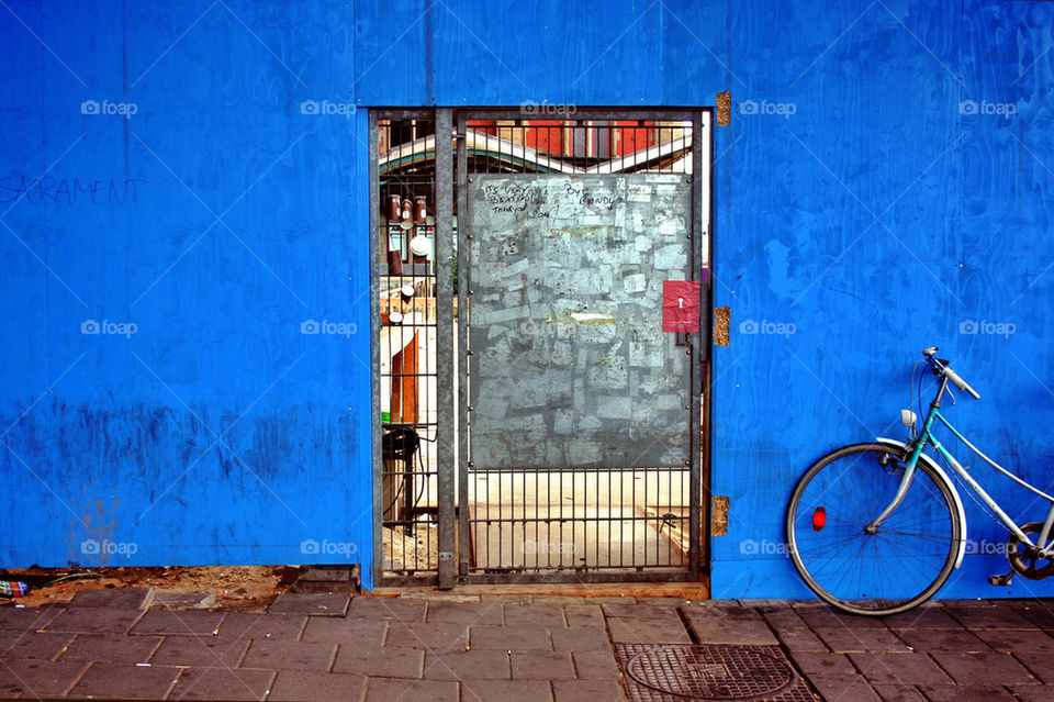 bicycle blue wall bike by jmiguel