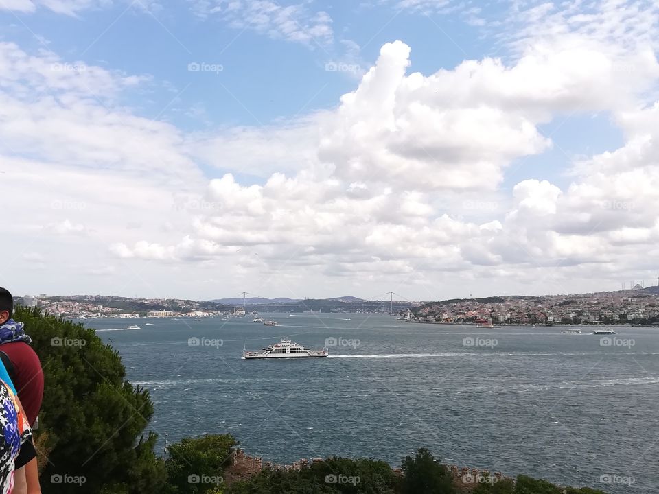 2 continents in one picture.