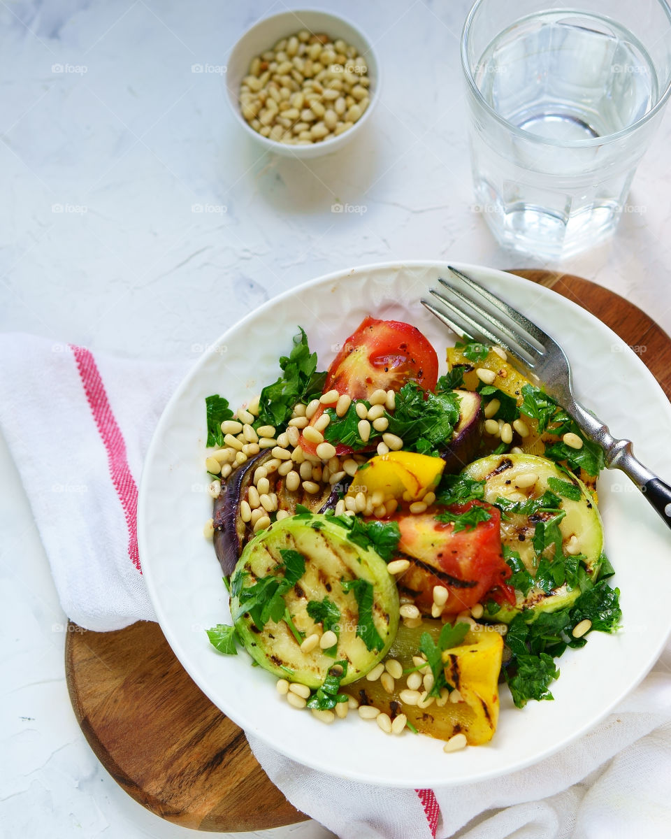 Healthy grilled vegetables salad