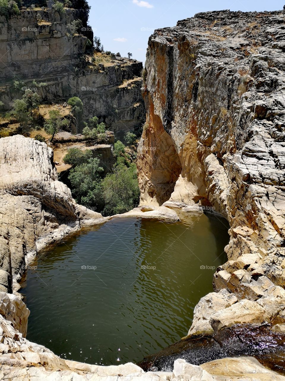 Cascada natural en Jaén