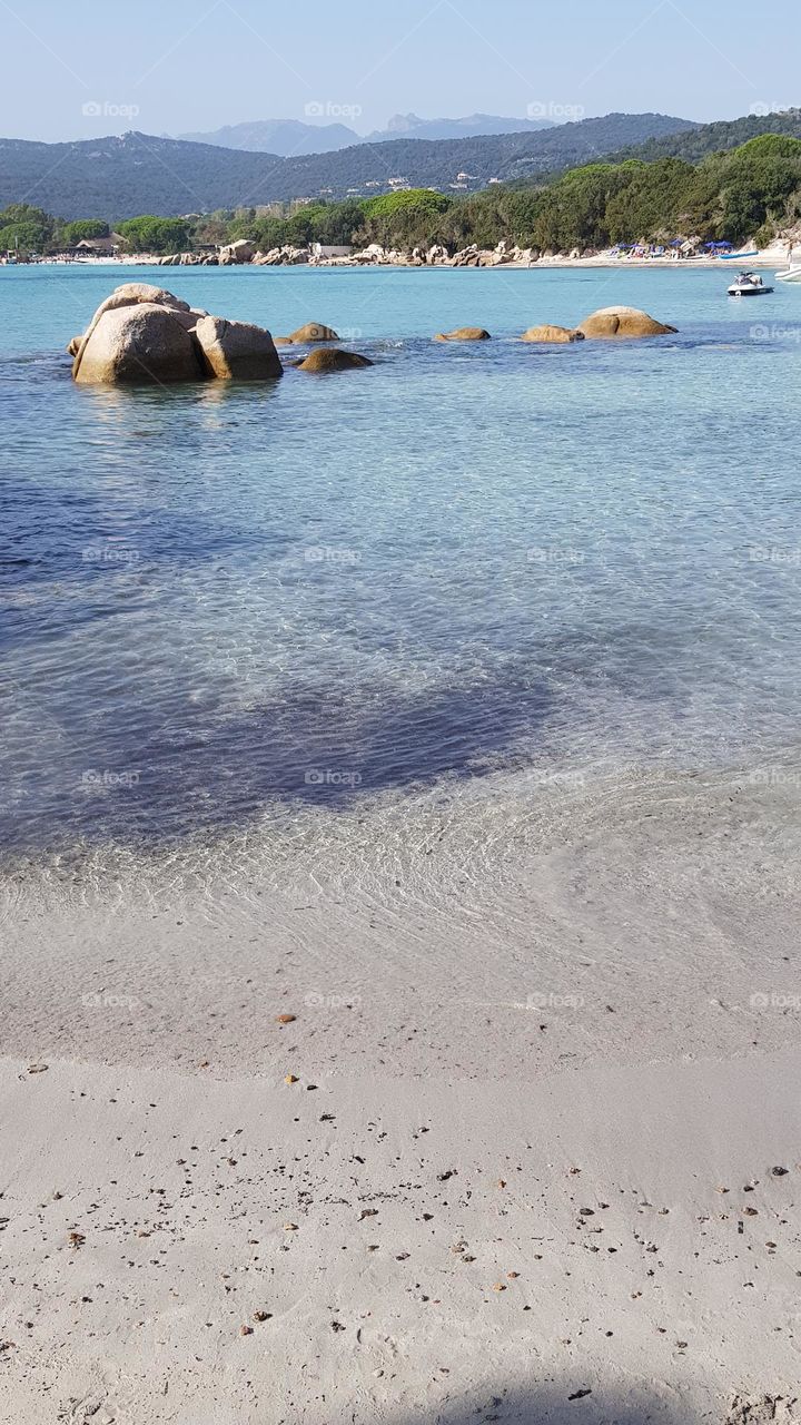 Magnifique plage de sable blanc