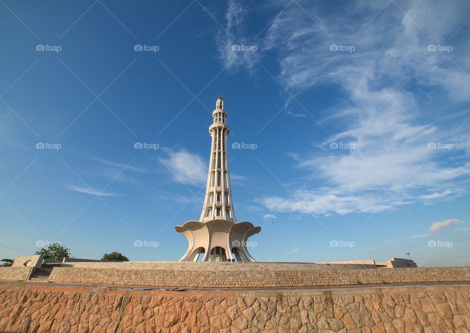 Tower of Pakistan - Minar-e-Pakistan monument 