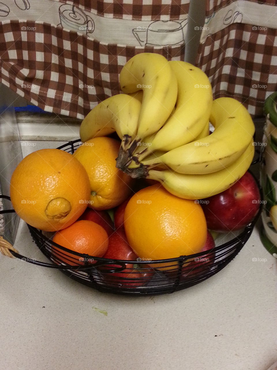 Bowl of fruit