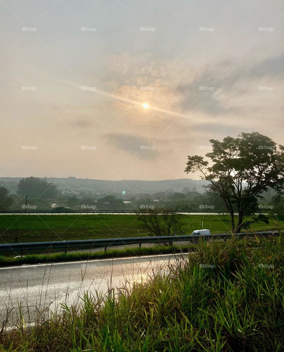 🌇🇺🇸 An extremely beautiful sunset in Jundiaí, interior of Brazil. Cheer the nature! / 🇧🇷 Um entardecer extremamente bonito em Jundiaí, interior do Brasil. Viva a natureza! 