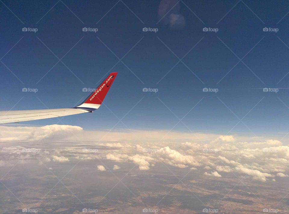 Vuelo sobre las nubes