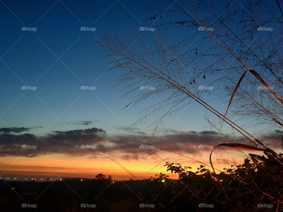 🌅Desperte, Jundiaí.
Que a jornada possa valer a pena!
🍃
#sol #sun #sky #céu #photo #nature #morning #alvorada #natureza #horizonte #fotografia #pictureoftheday #paisagem #inspiração #amanhecer #mobgraphy #mobgrafia #Jundiaí #AmoJundiaí