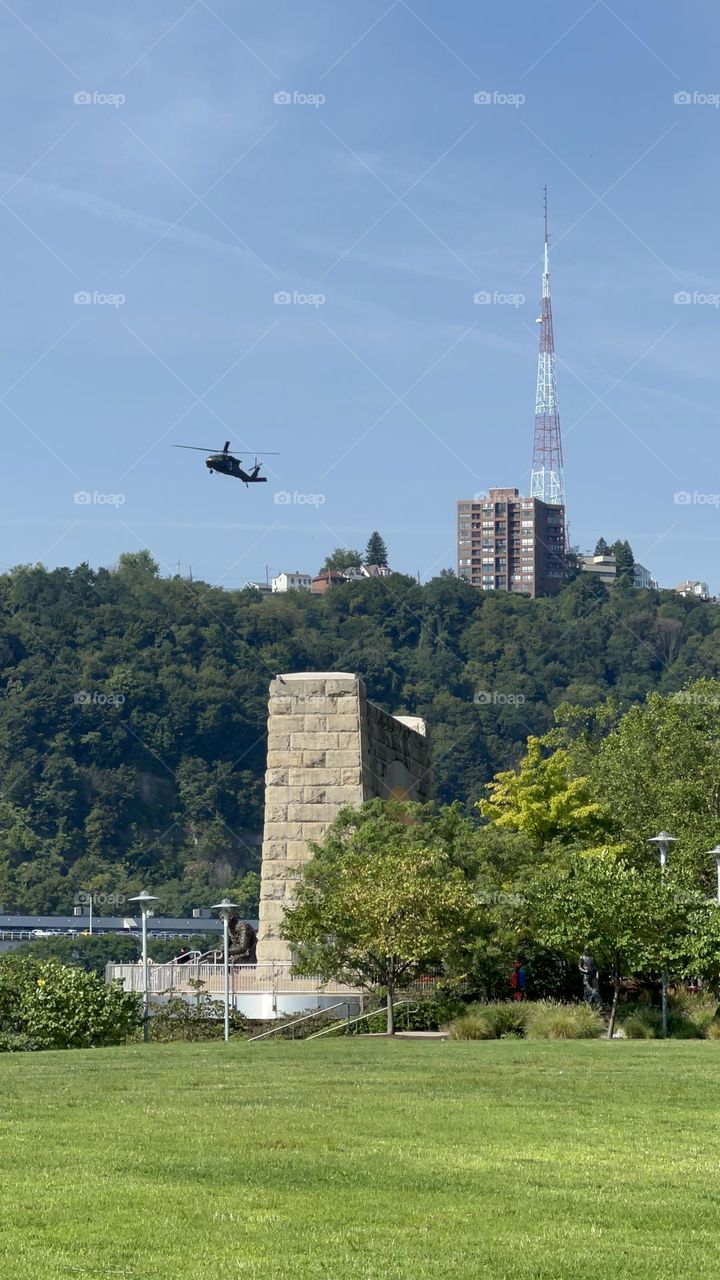 Black hawk helicopter 