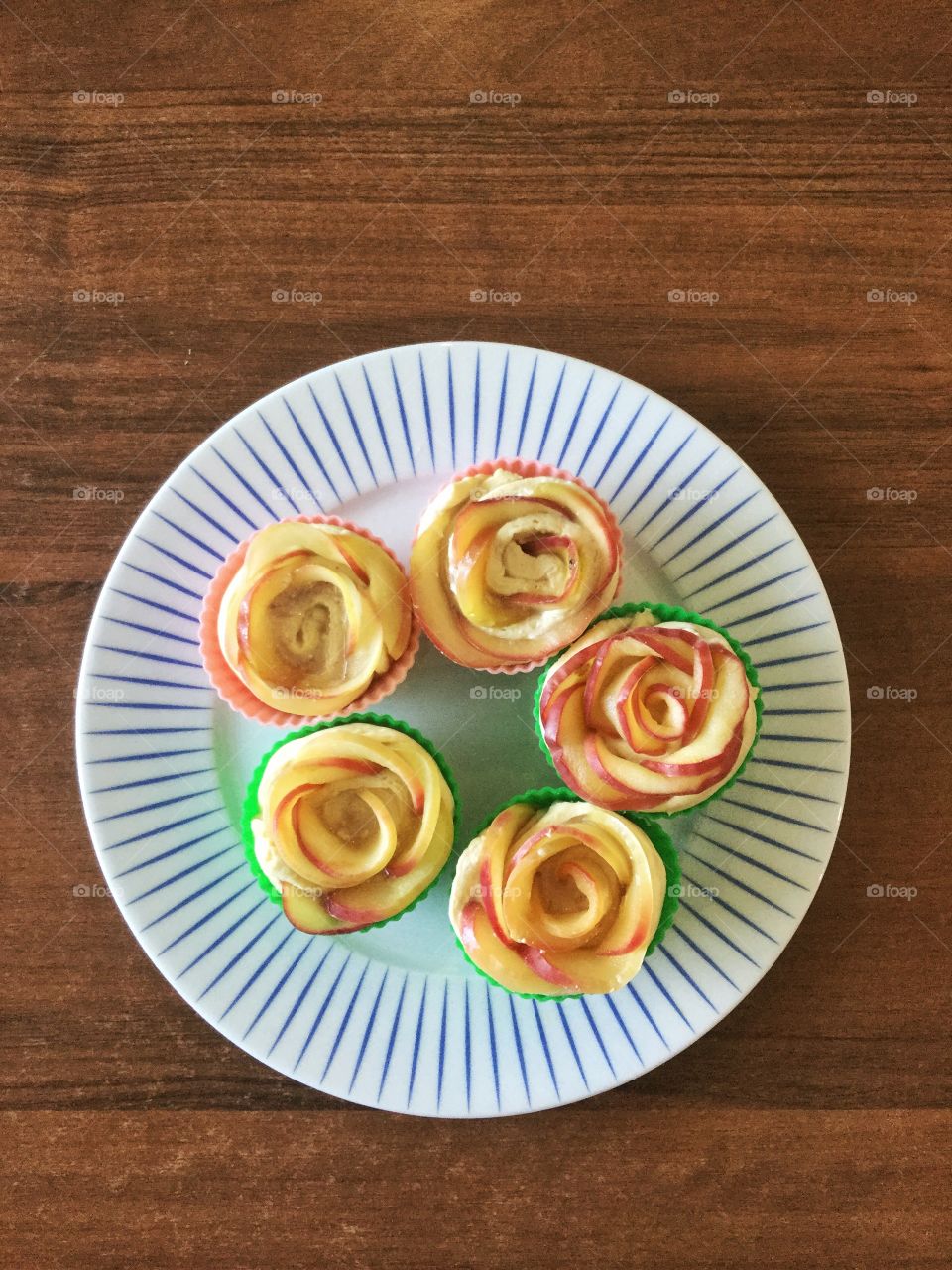dessert preparation - Apple rose pastry 