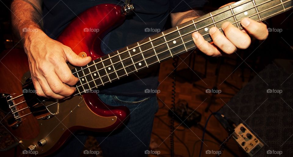 Bass Masta. Seattle Bass Player 