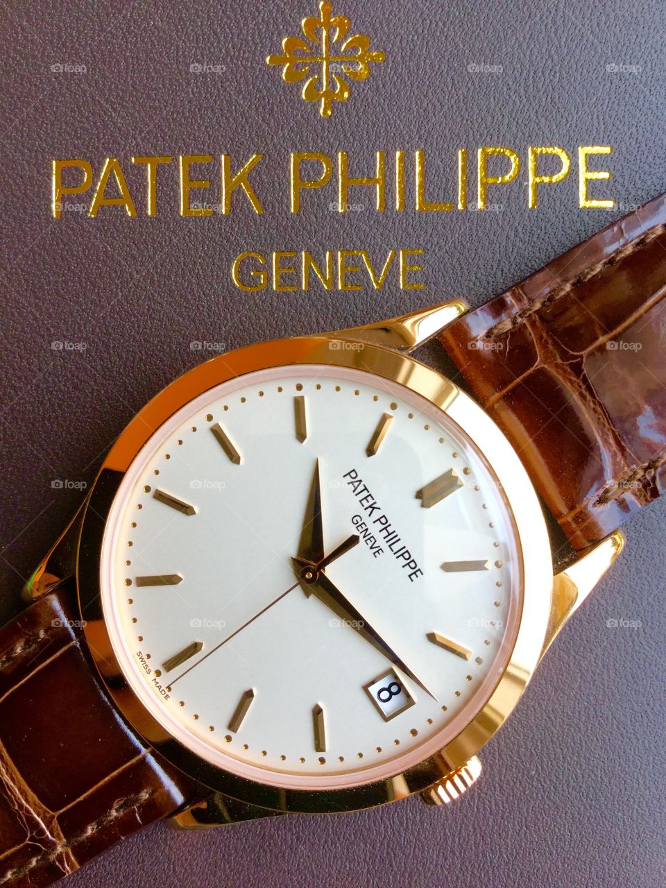 PATEK PHILIPPE CALTRAVA 5296R-010