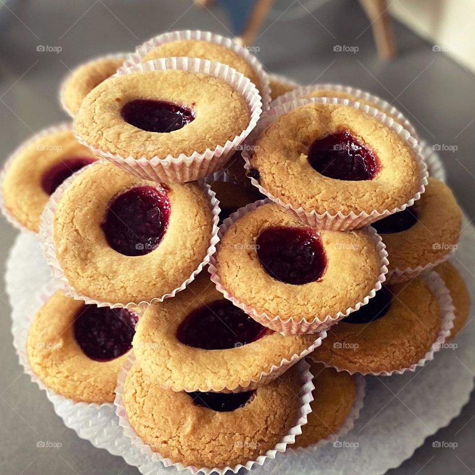 my good raspberry caves