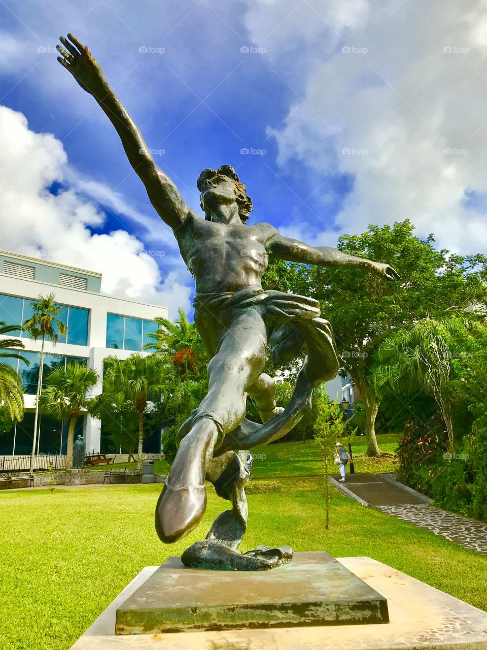 Dancer sculpture 