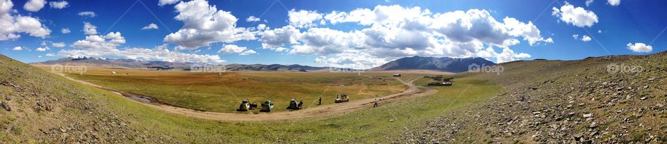 Lunch time on the steppe 