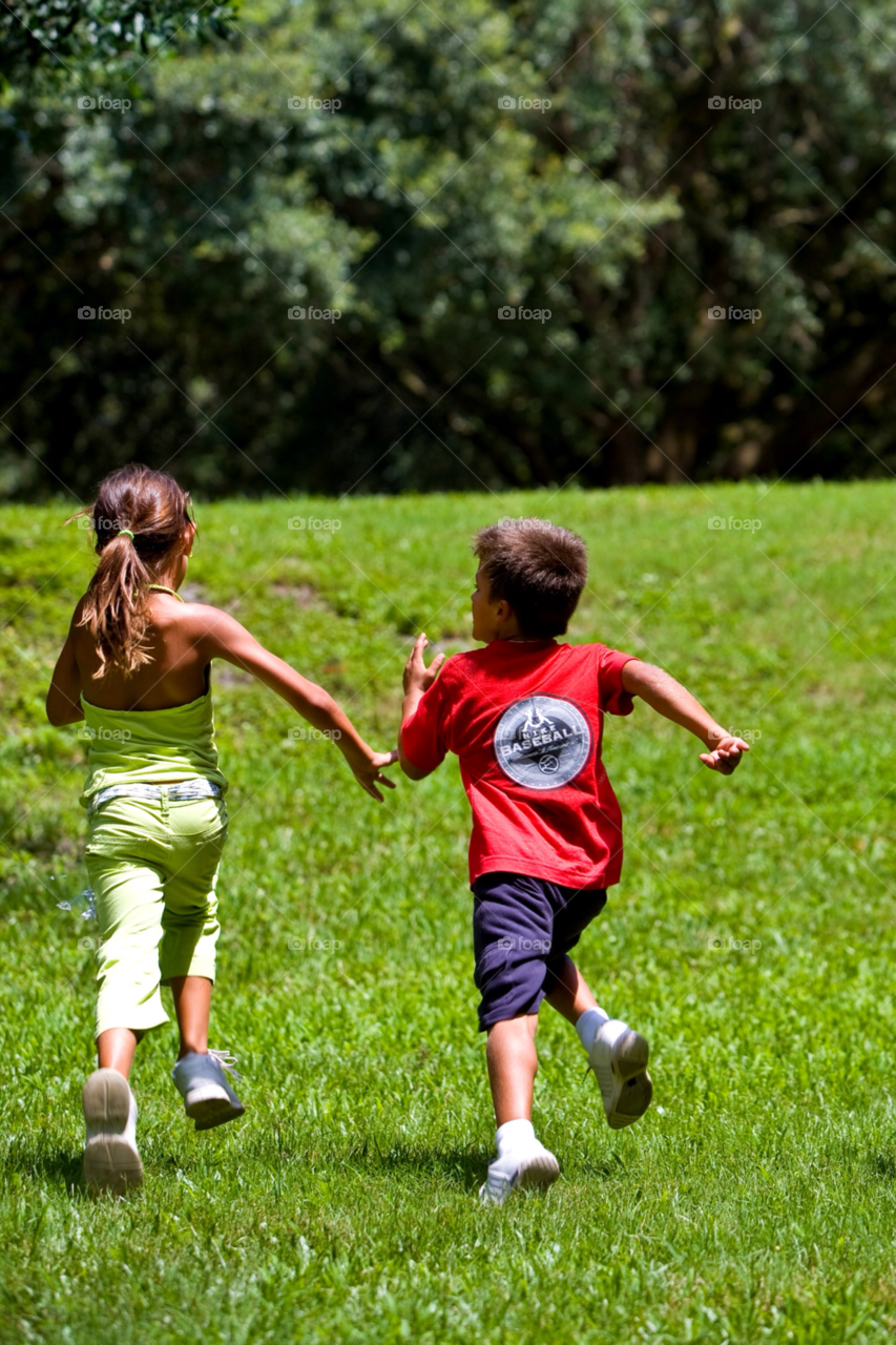 people outdoors photography motion by jmsilva59